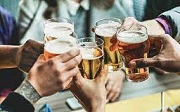 Hành vi uống rượu, bia tại trường học có vi phạm pháp luật không?