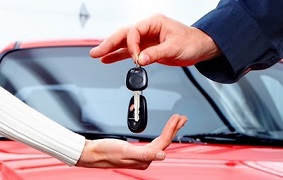 Hợp đồng mua bán xe ô tô cũ có bắt buộc phải công chứng không?