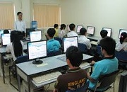 Nhiệm vụ và quyền hạn của trung tâm ngoại ngữ, tin học