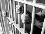 Quyền và nghĩa vụ của phạm nhân trong tù giam