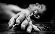 Tiêu chuẩn xác định nghiện ma túy nhóm Opiats