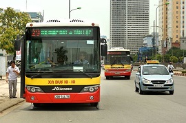 Xử phạt nhân viên phục vụ xe buýt, xe vận chuyển khách theo tuyến cố định, theo hợp đồng, xe vận chuyển khách du lịch